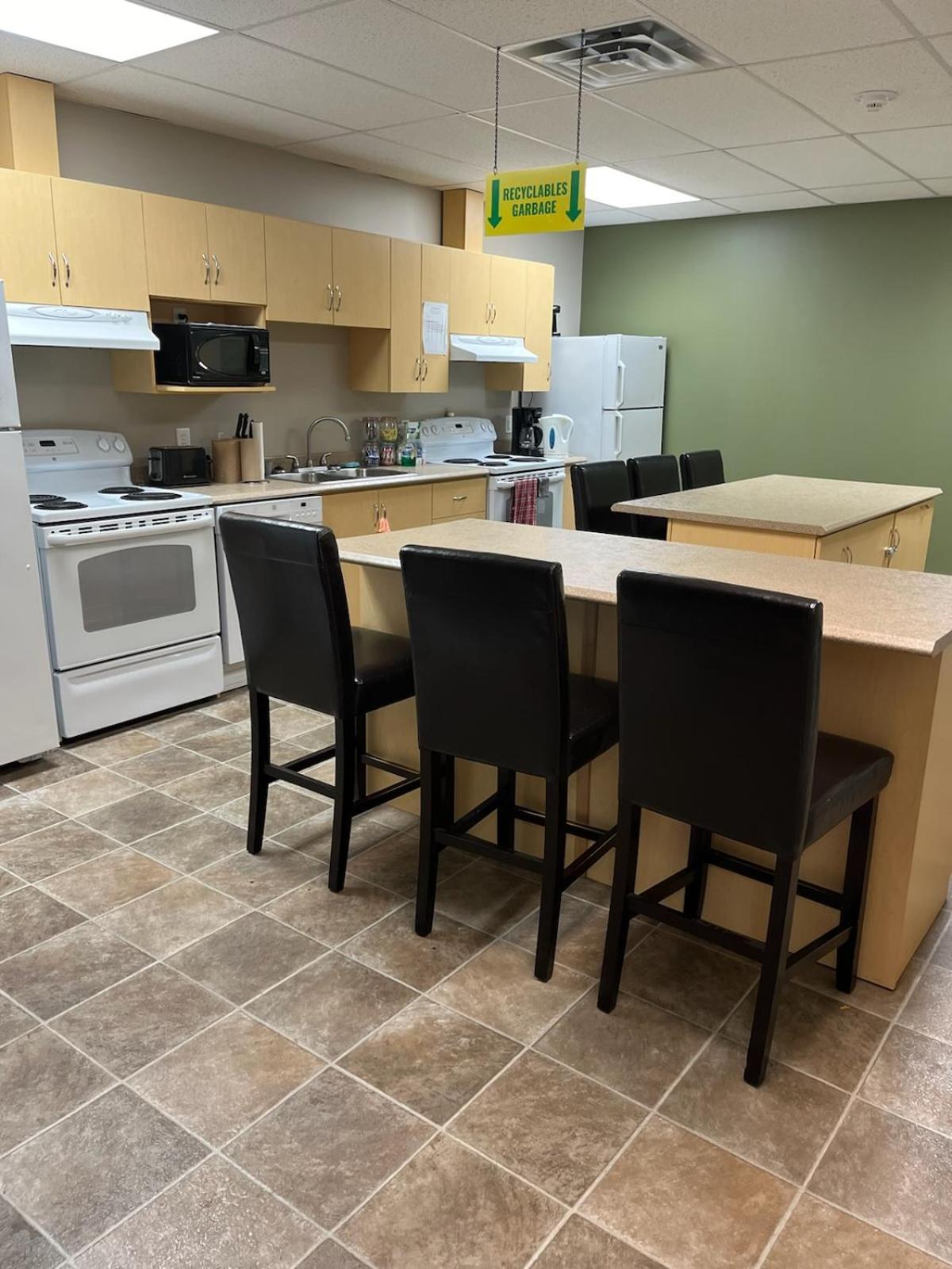 Riverview Suites Clarenville Bagian luar foto